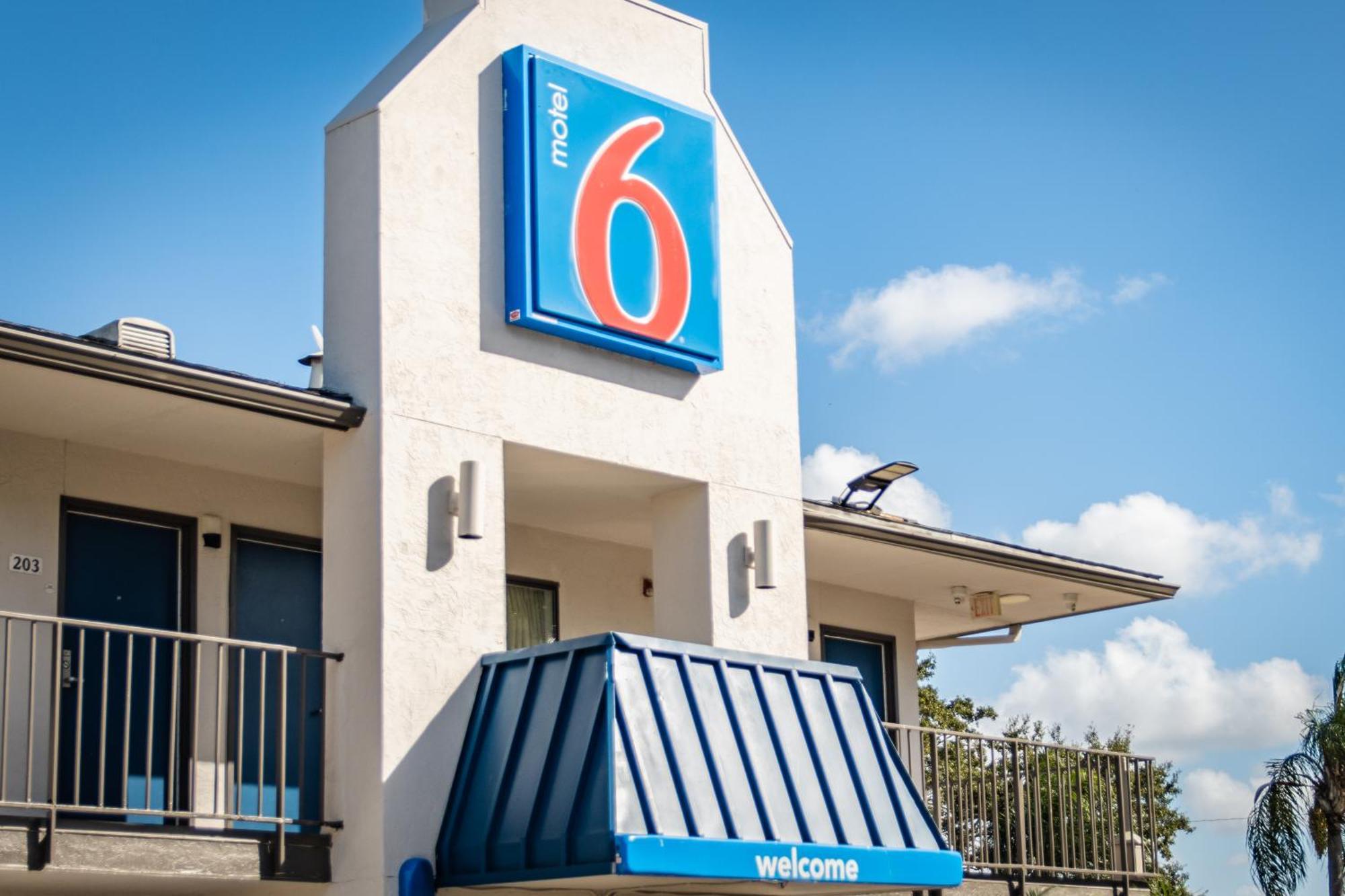 Motel 6-Ft. Pierce, Fl Форт Пиърс Екстериор снимка