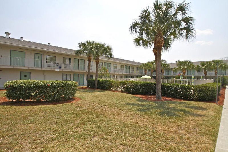 Motel 6-Ft. Pierce, Fl Форт Пиърс Екстериор снимка