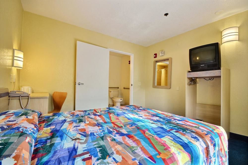 Motel 6-Ft. Pierce, Fl Форт Пиърс Екстериор снимка